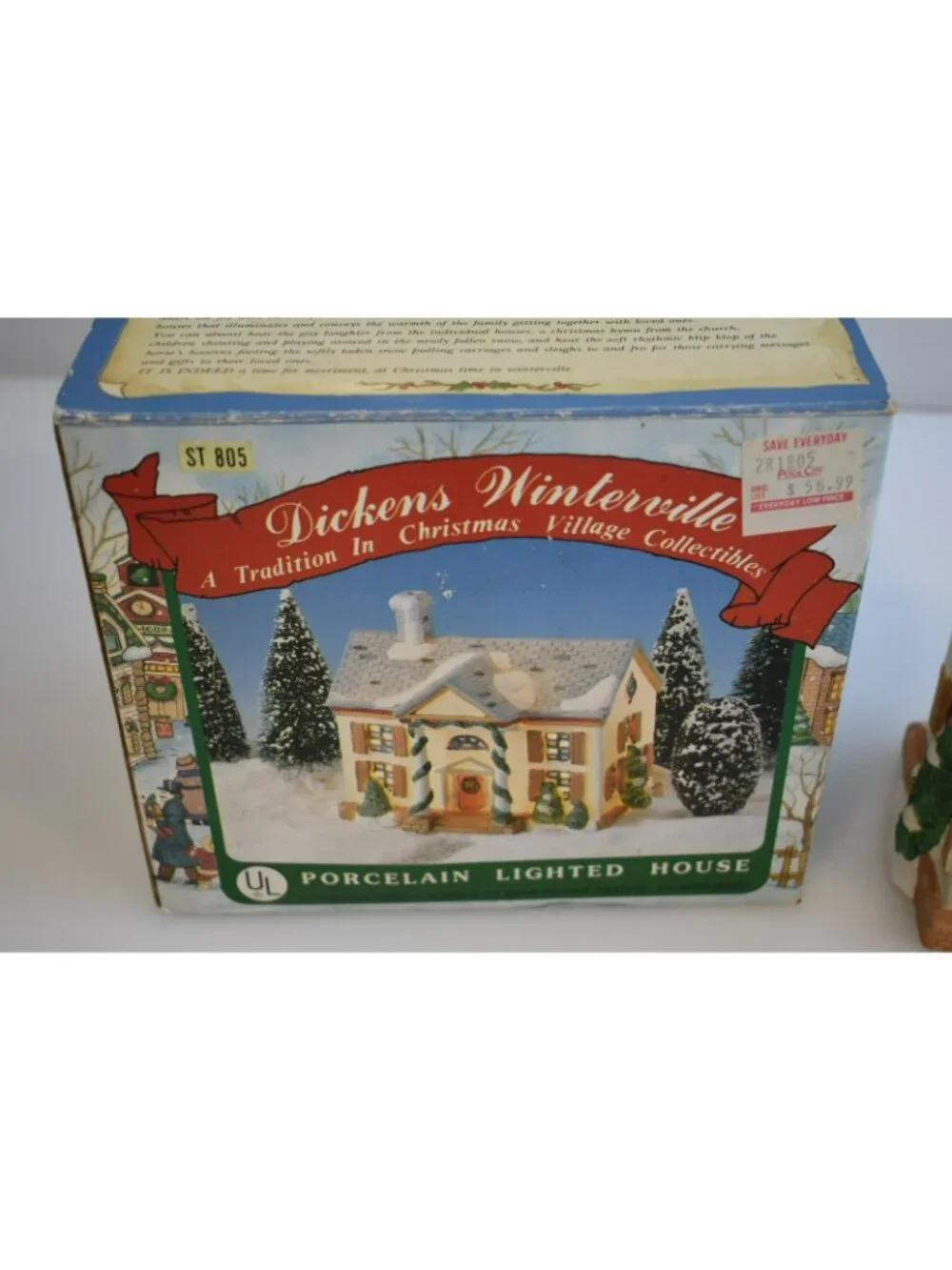 Dickens Winterville Lighted Two Story Yellow House Christmas Village ST 805